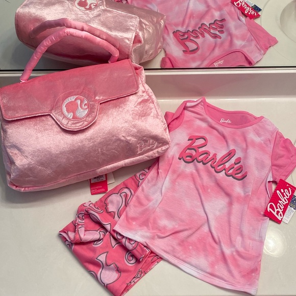 Barbie pajamas size 10 and pillow purse - Picture 2 of 13